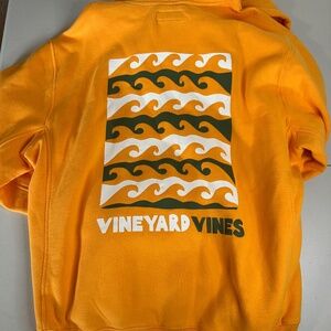 NWT Men's Vineyard Vines Wave Hoodie Orange Size Large